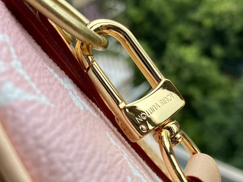 Anum Bags ln Luxury Bag --56967