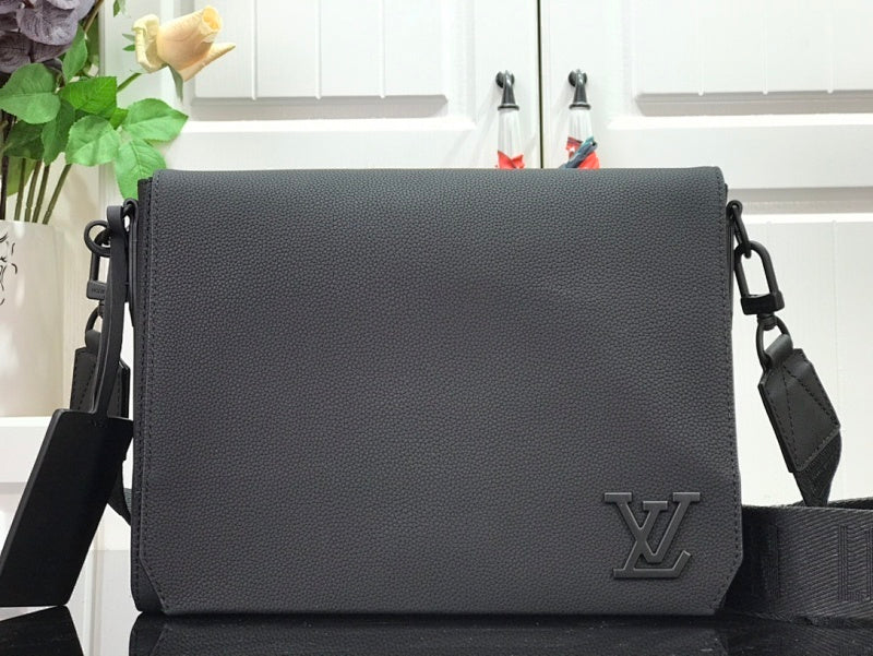 Anum Bags ln Luxury Bag --59641