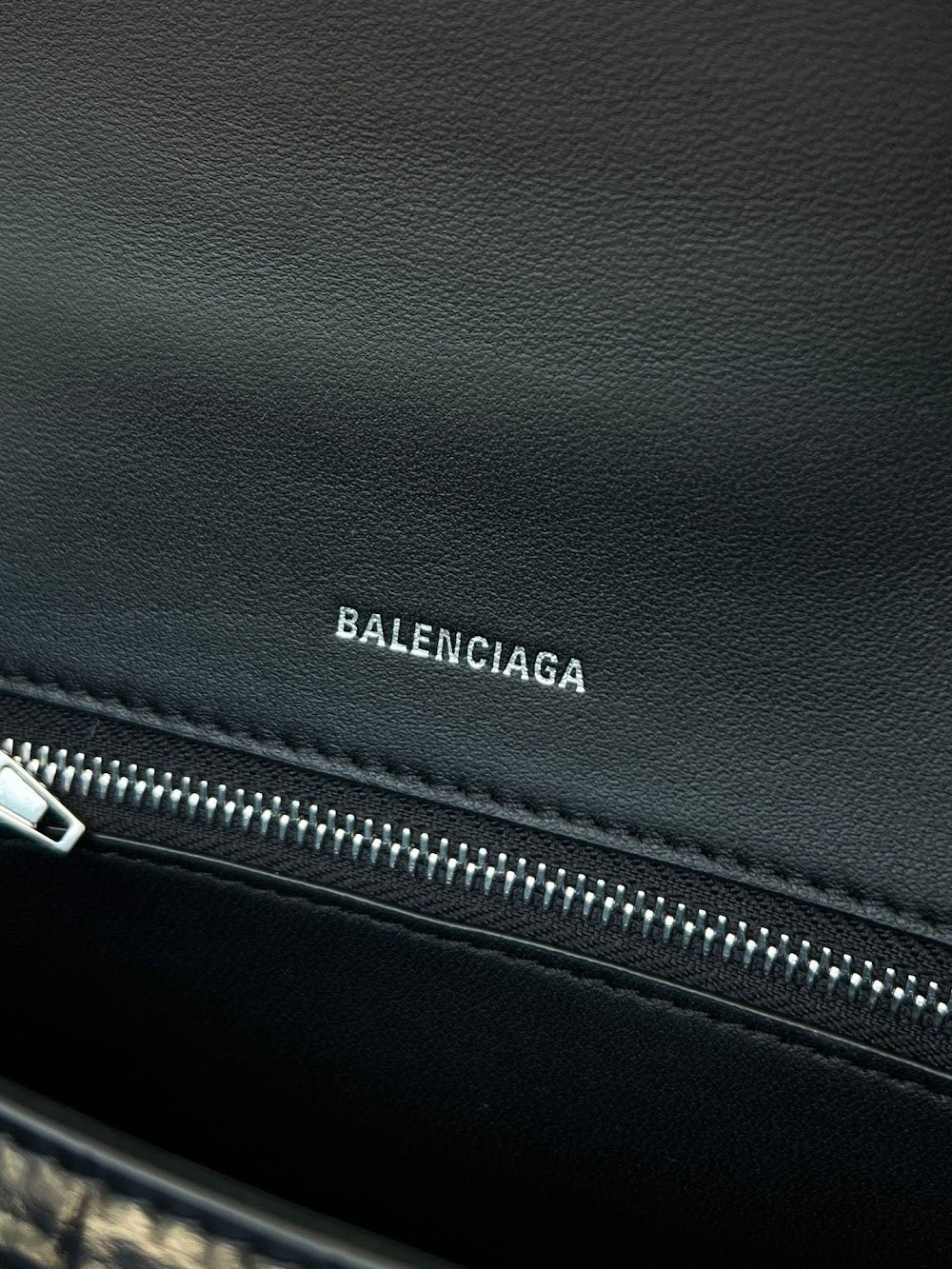 Ezyycart Bags Balenciaga Luxury Bag --111461