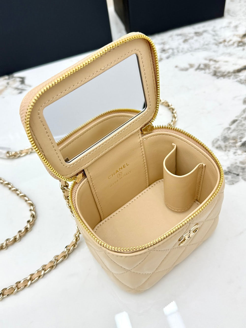 Anum Bags CHn Luxury Bag --113808