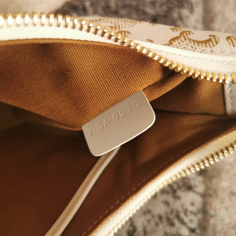 Ezyycart Bags Celine Luxury Bag --111970