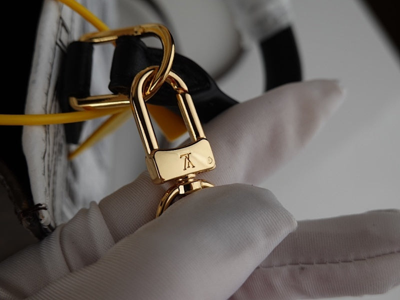 Anum Bags ln Luxury Bag --60491