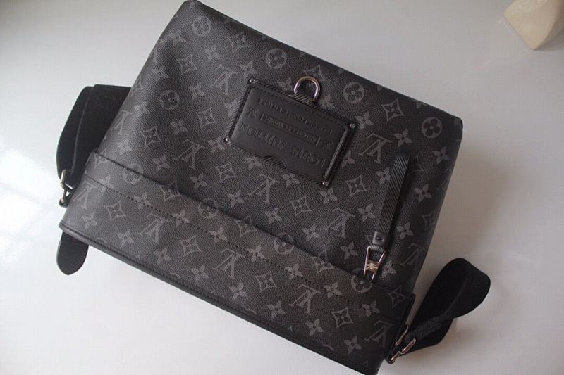 Anum Bags ln Luxury Bag --57100