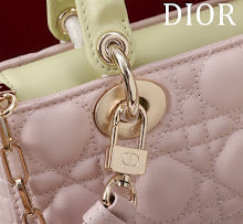 new-luxury-designer-bags-nm7431