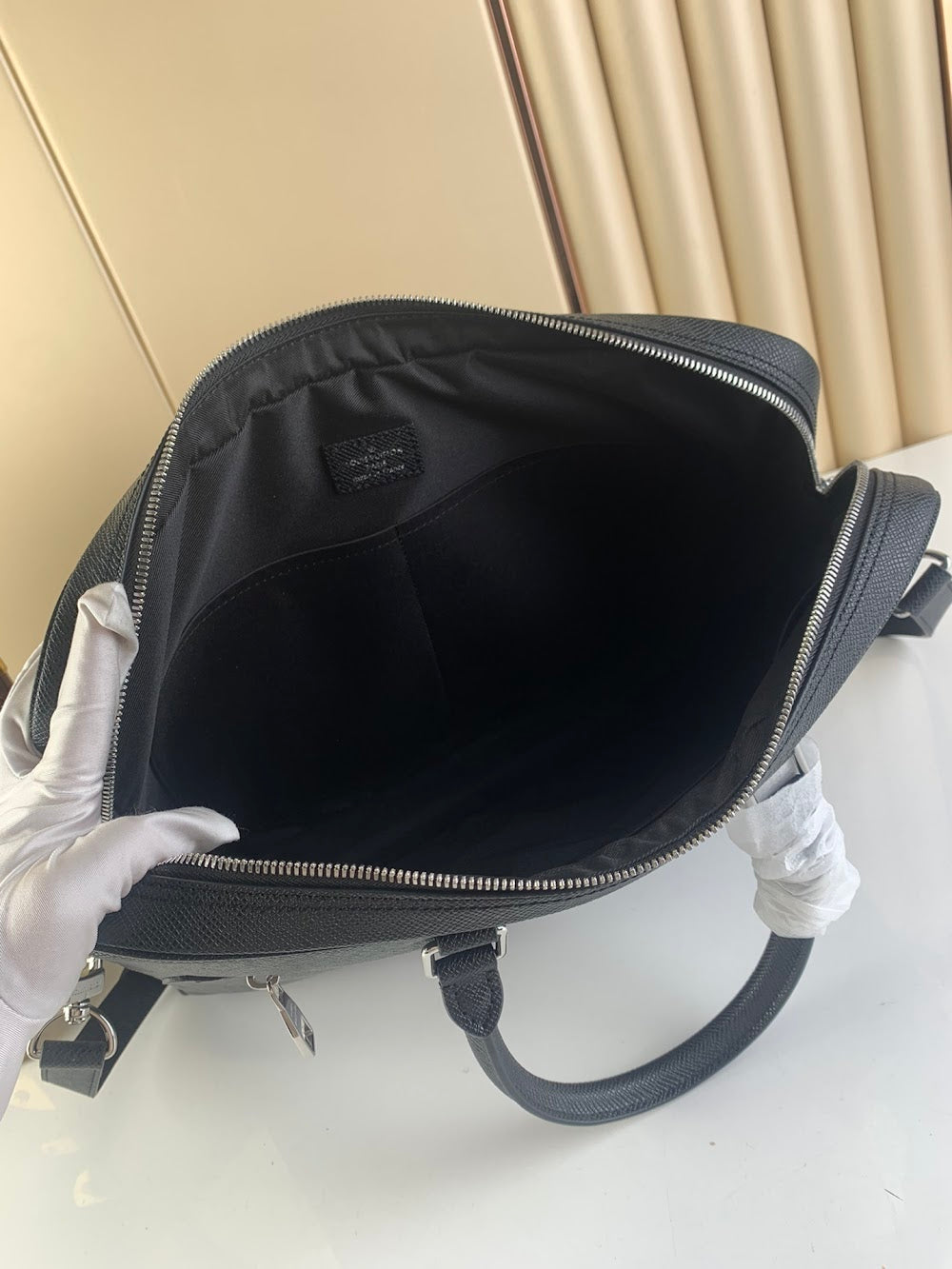 Anum Bags ln Luxury Bag --60991