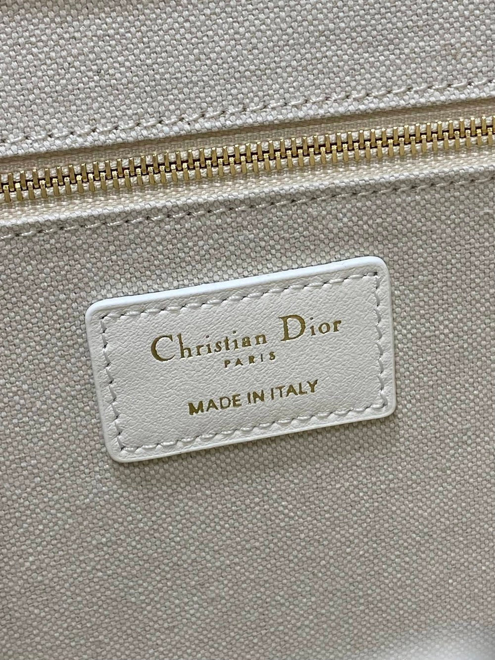 new-designer-premium-bags-nm16485