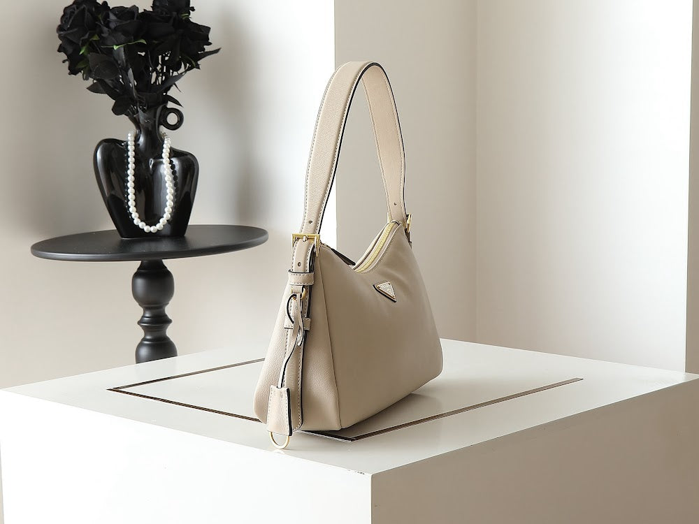 Ezyycart Bags pradn Luxury Bag --74400