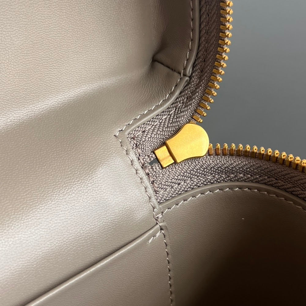 Ezyycart Bags Bottegan Luxury Bag --90916