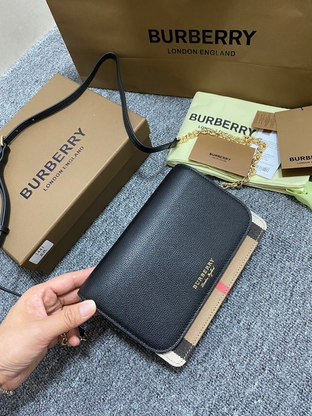 Ezyycart Bags Burberryn Luxury Bag --92560