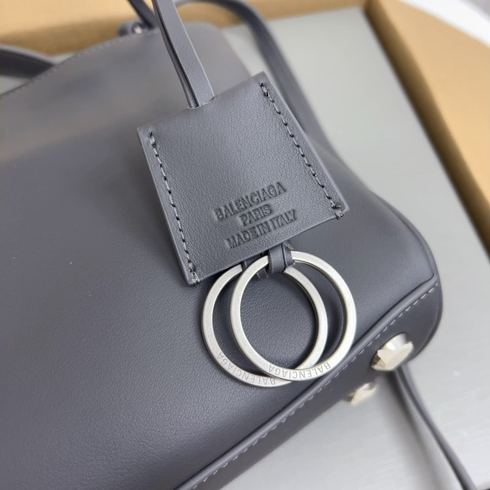 Ezyycart Bags Balenciaga Luxury Bag --111007