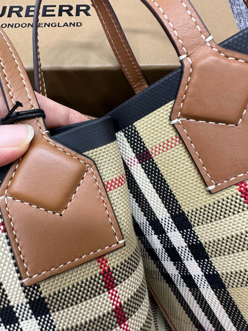Ezyycart Bags Burberryn Luxury Bag --92538
