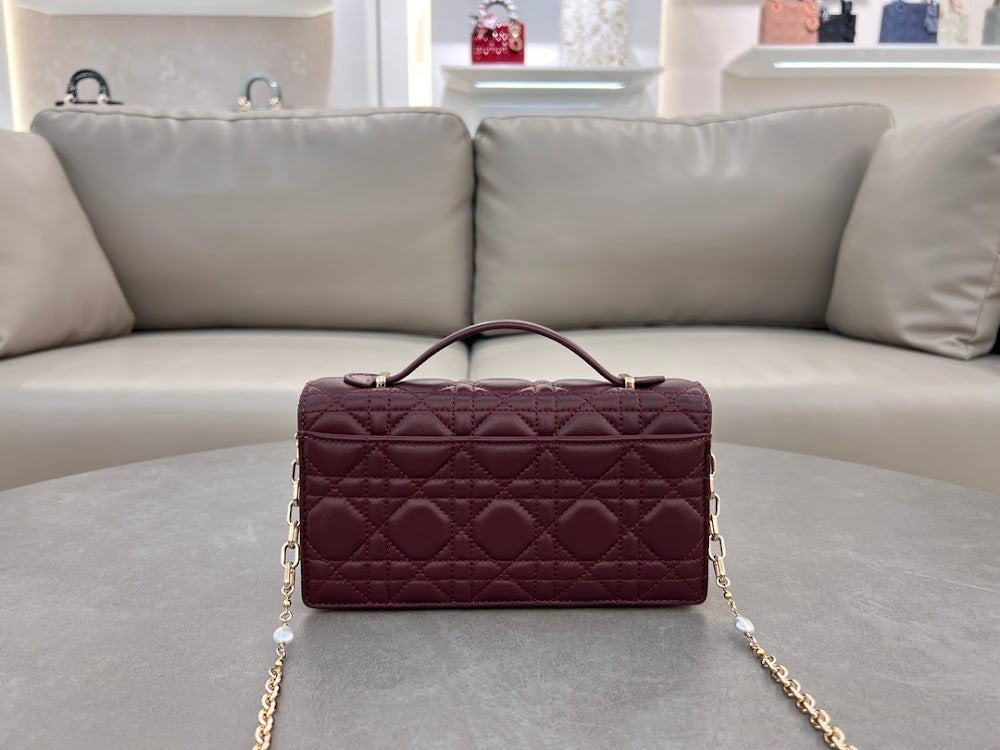 new-designer-premium-bags-nm16241