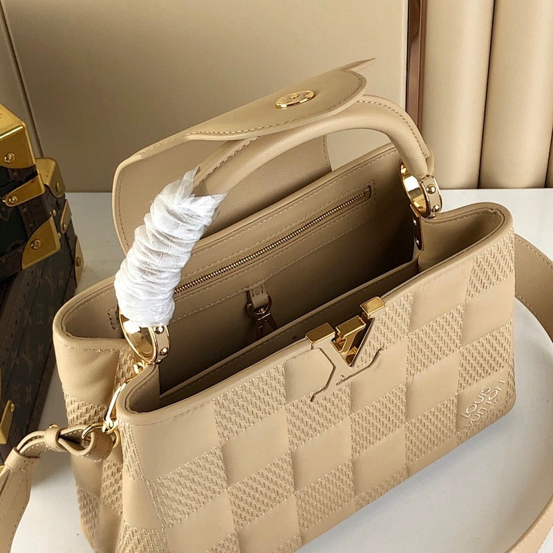 Anum Bags ln Luxury Bag --60582
