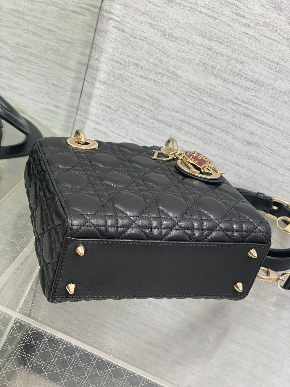 new-designer-premium-bags-nm16141