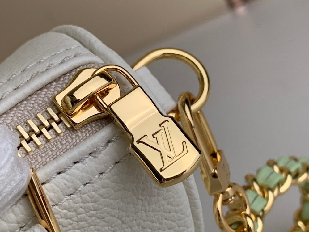 Anum Bags ln Luxury Bag --58875
