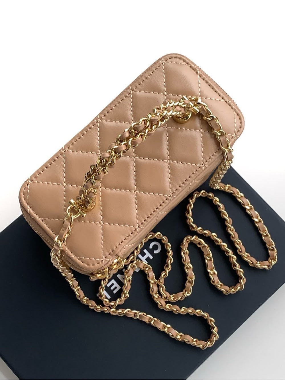 new-luxury-designer-bags-nm9562