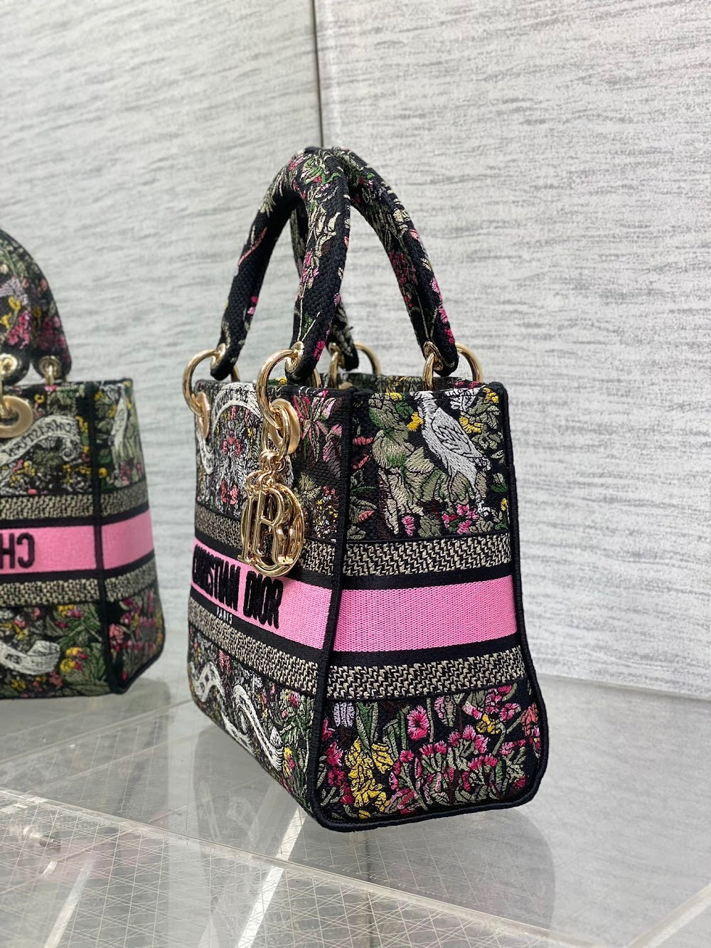 new-designer-premium-bags-nm16299