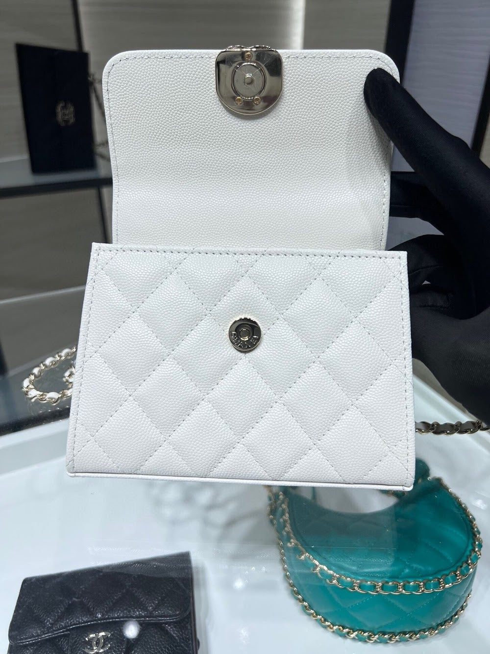 new-luxury-designer-bags-nm20515