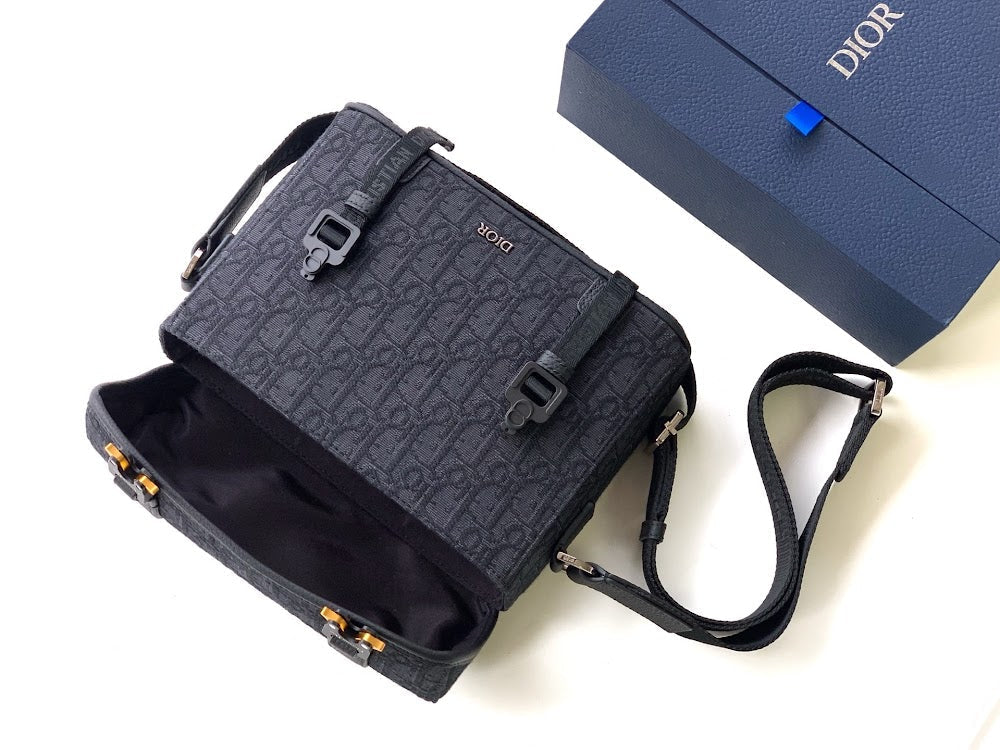 new-designer-premium-bags-nm16606