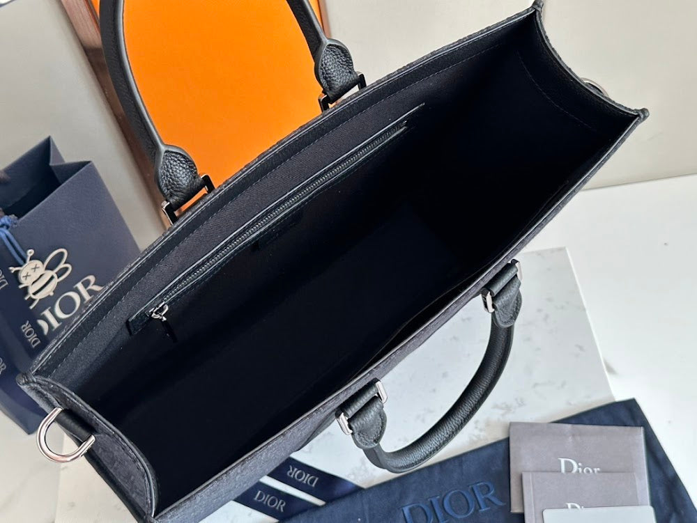 new-designer-premium-bags-nm16335