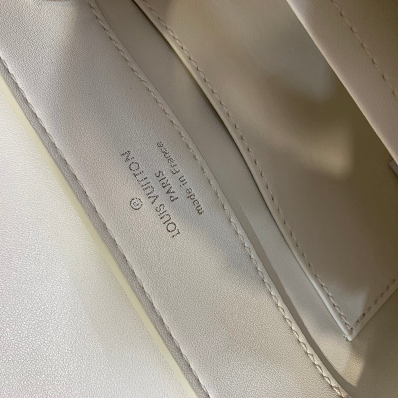 Anum Bags ln Luxury Bag --56467