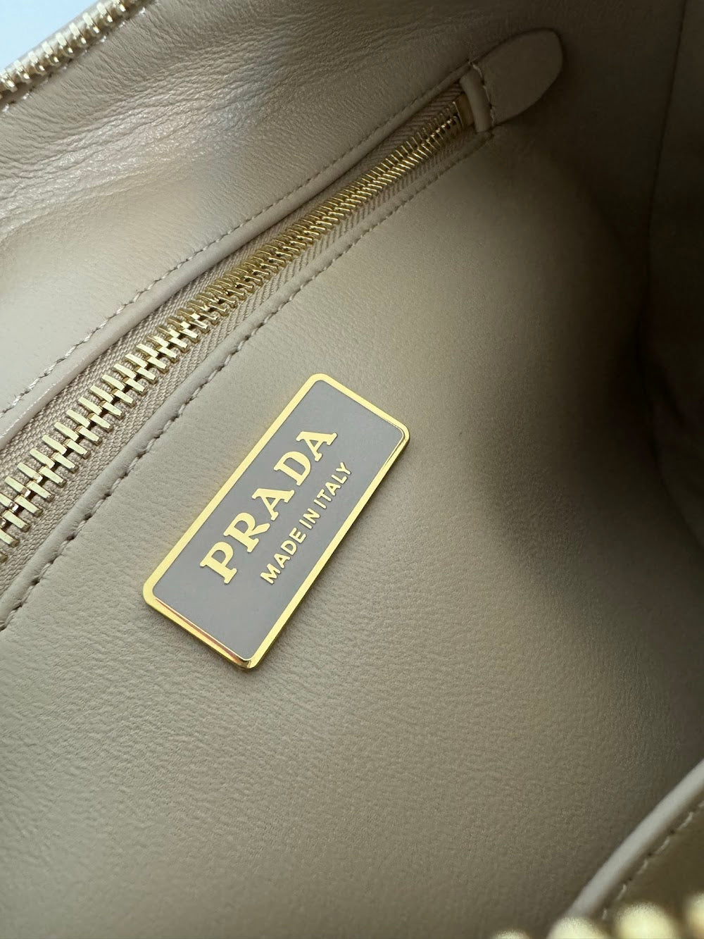 Ezyycart Bags Pradn Luxury Bag --102562
