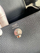 new-luxury-designer-bags-nm11391