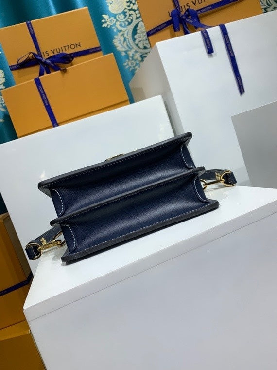 Anum Bags ln Luxury Bag --60683