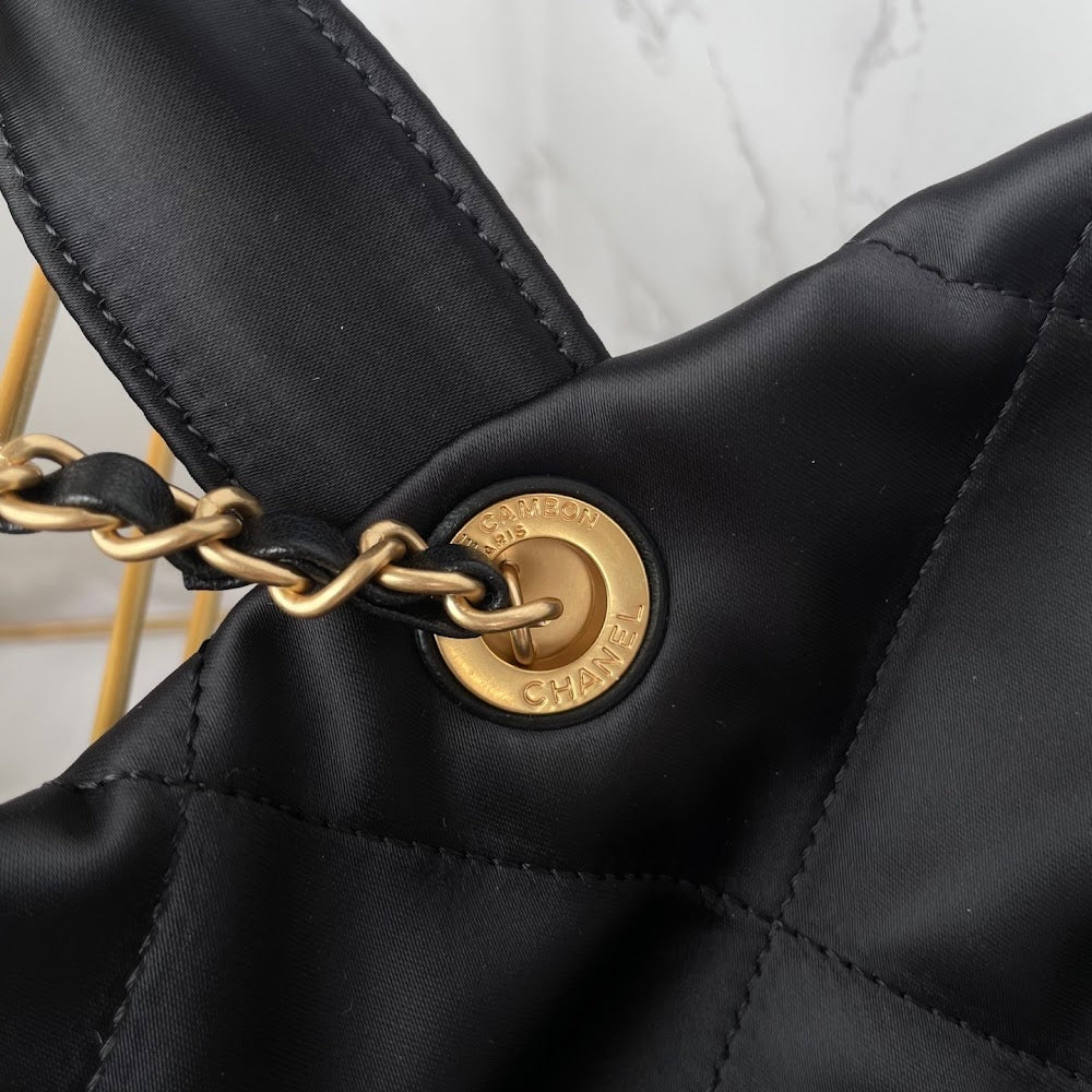 new-luxury-designer-bags-nm9878