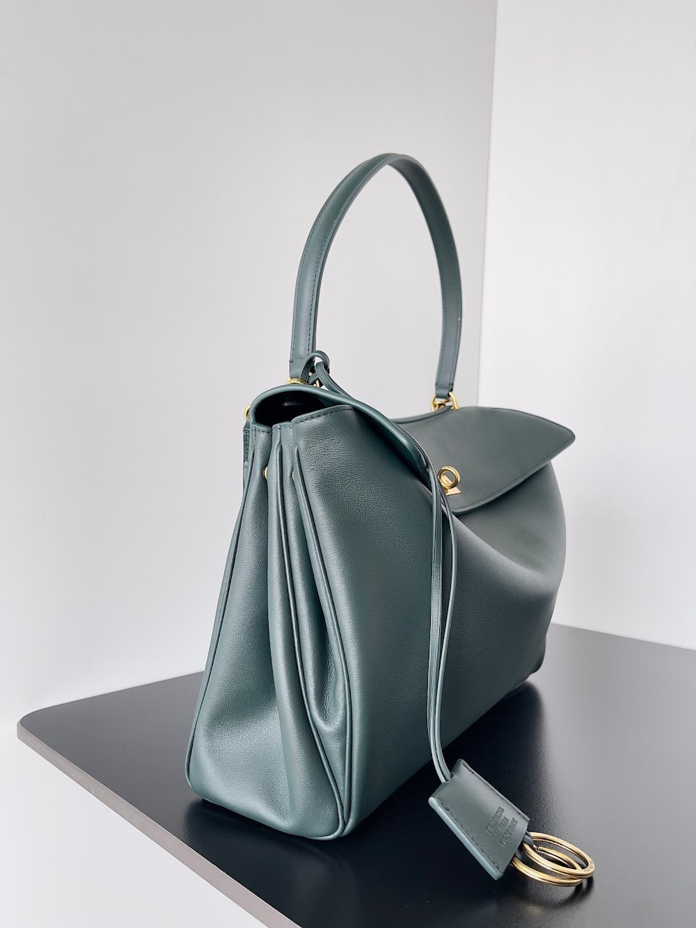 Ezyycart Bags Balenciaga Luxury Bag --110827