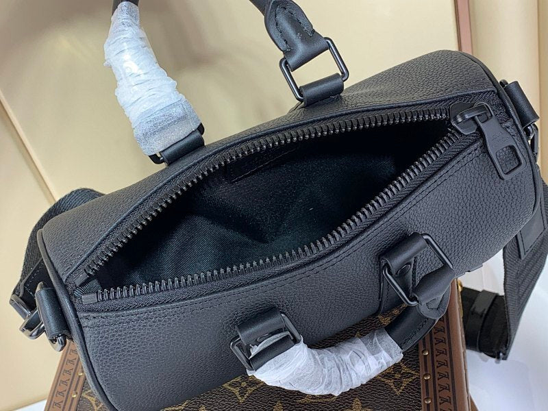Anum Bags ln Luxury Bag --60421