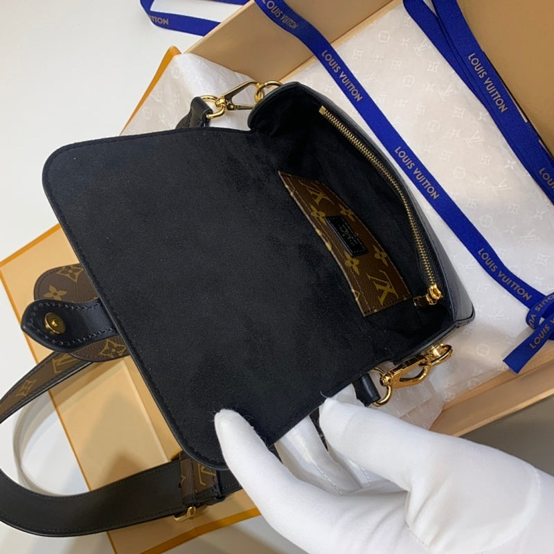 Anum Bags ln Luxury Bag --59232