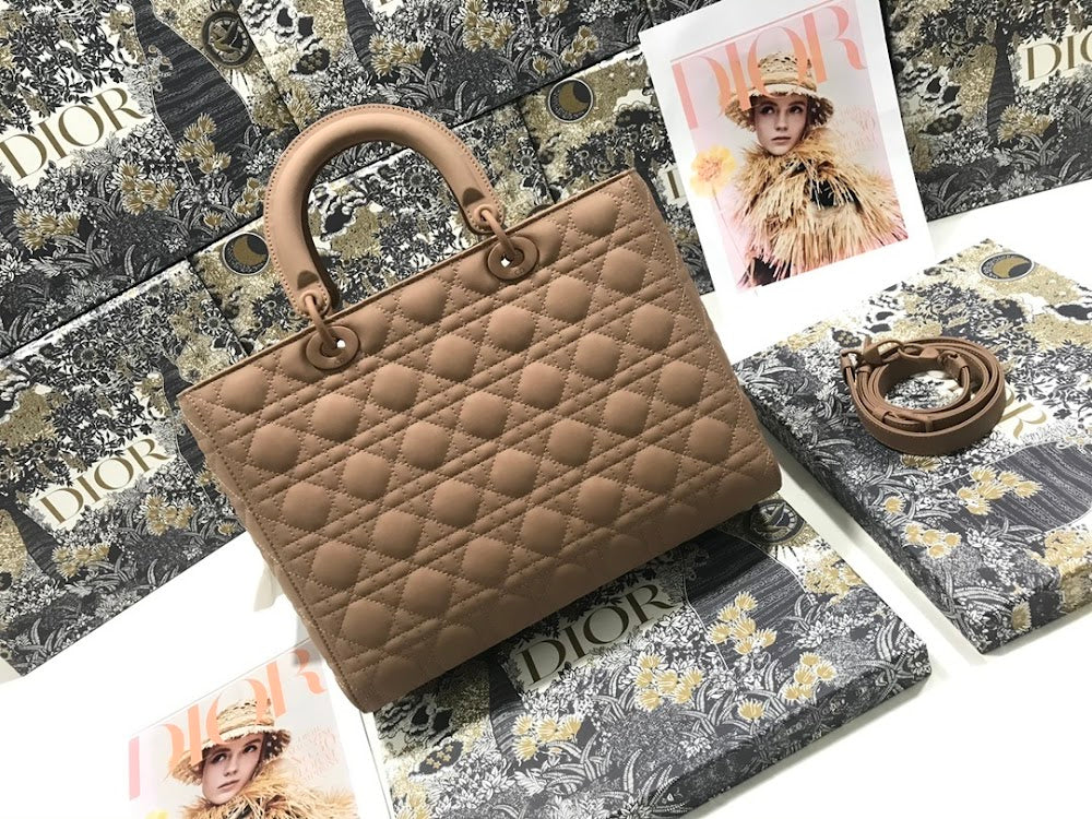 new-luxury-designer-bags-nm16045
