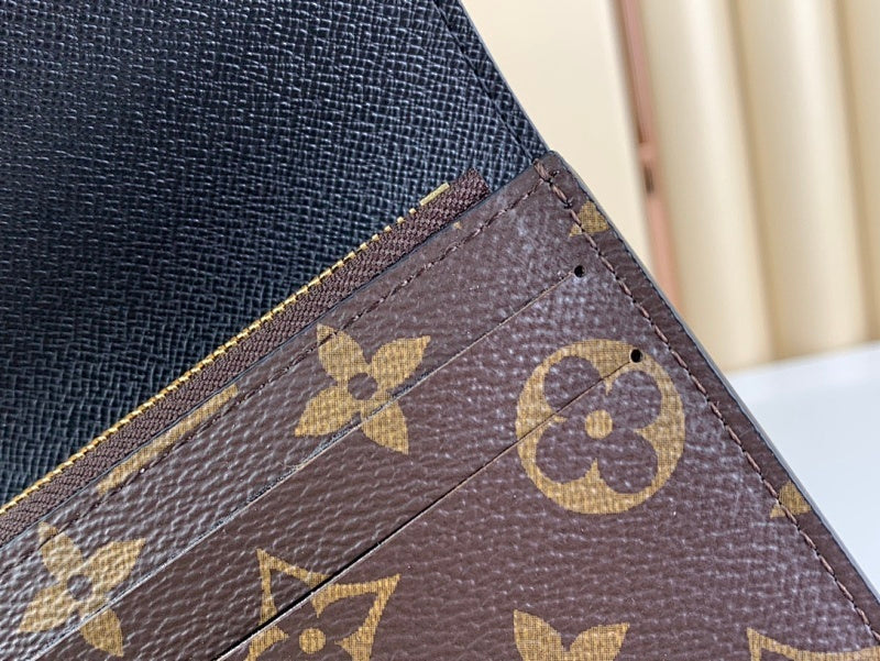 Anum Bags ln Luxury Bag --56285