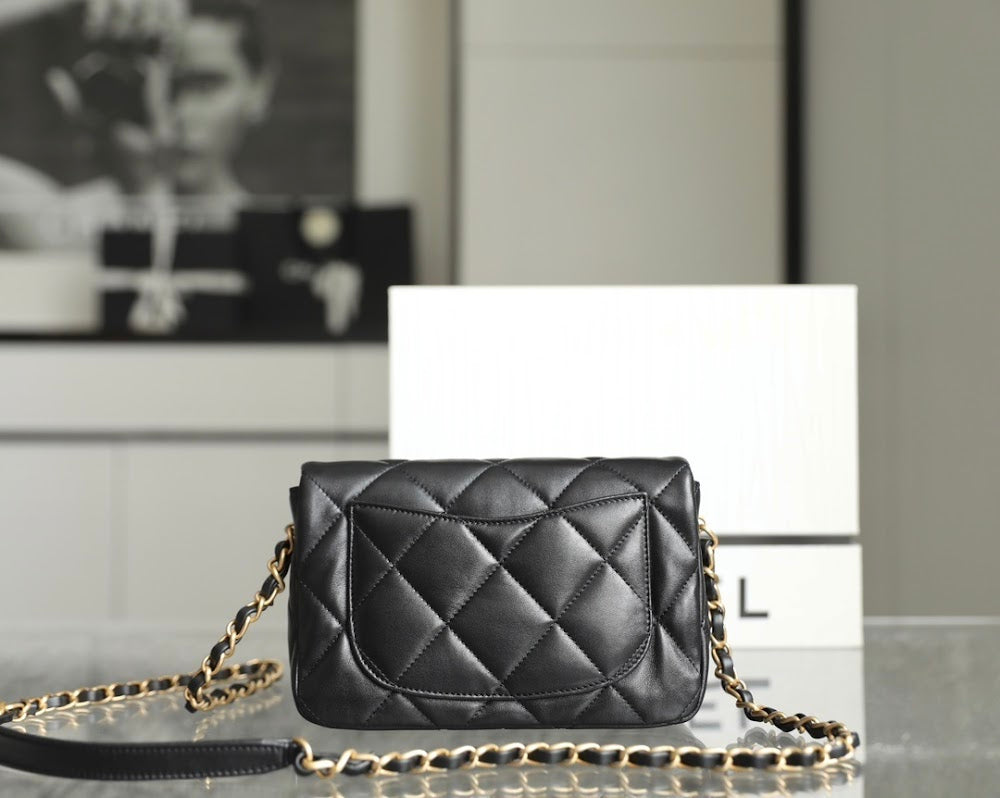 new-luxury-designer-bags-nm20619