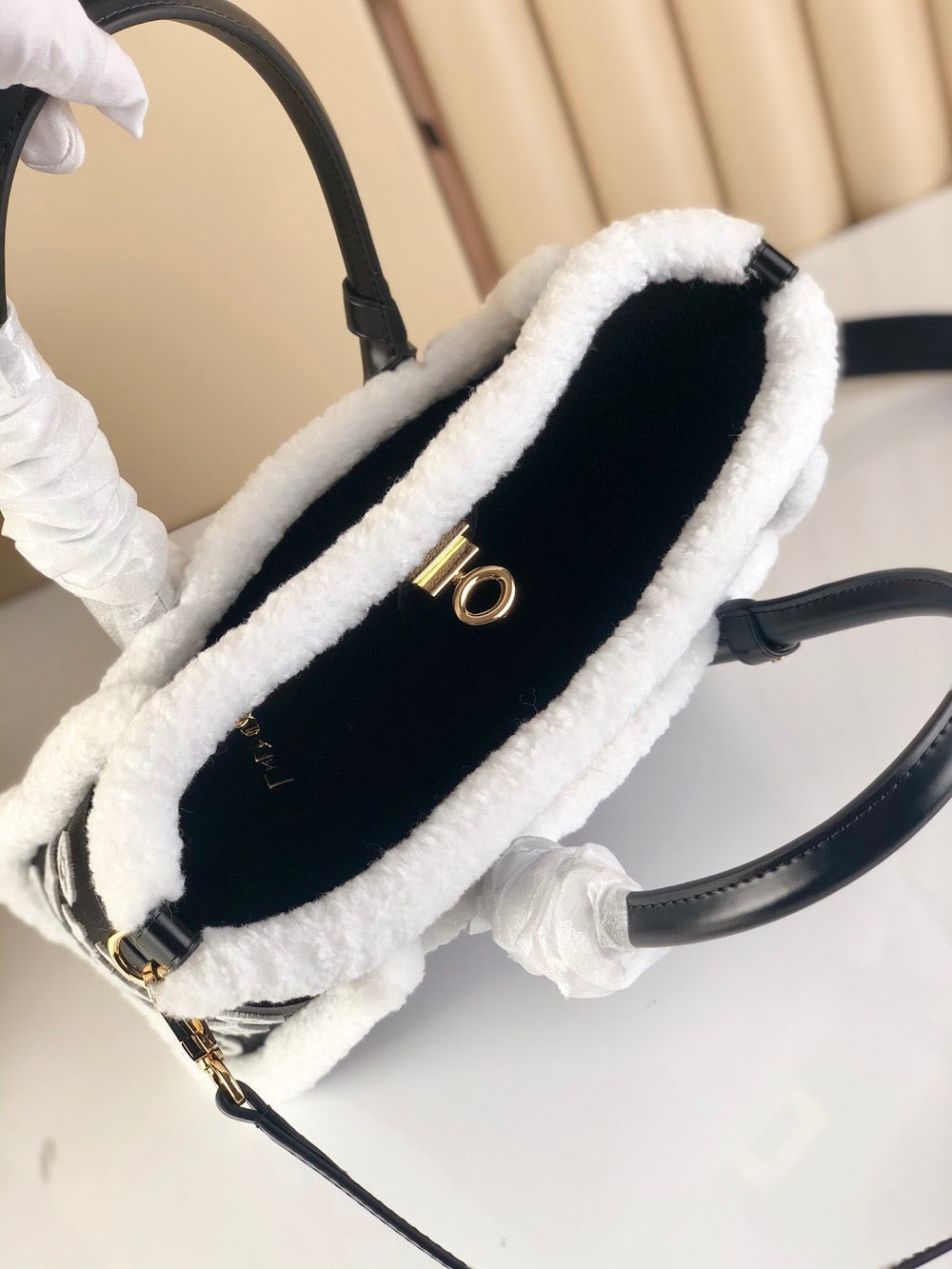 Anum Bags ln Luxury Bag --60598