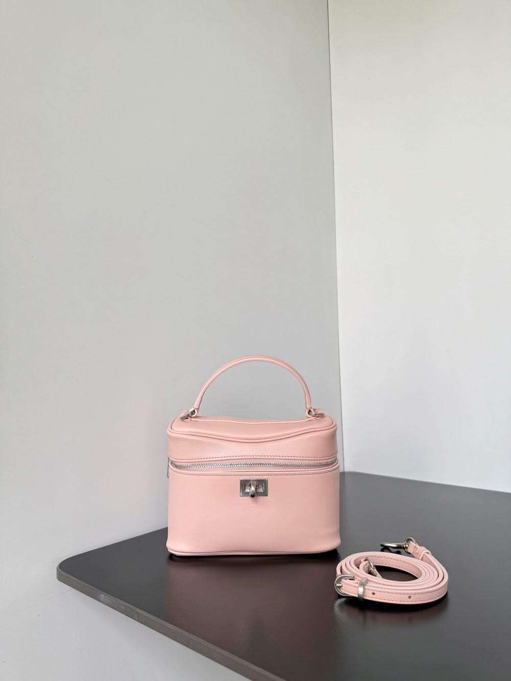 Ezyycart Bags Balenciaga Luxury Bag --111321