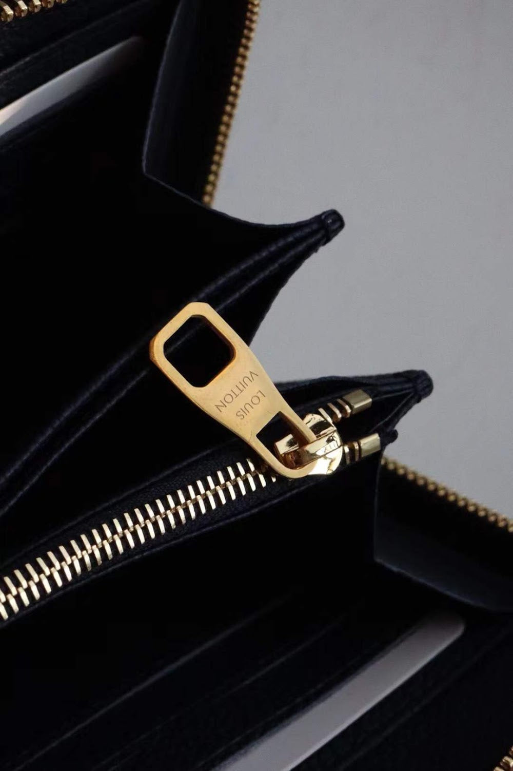 Anum Bags ln Luxury Bag --59667