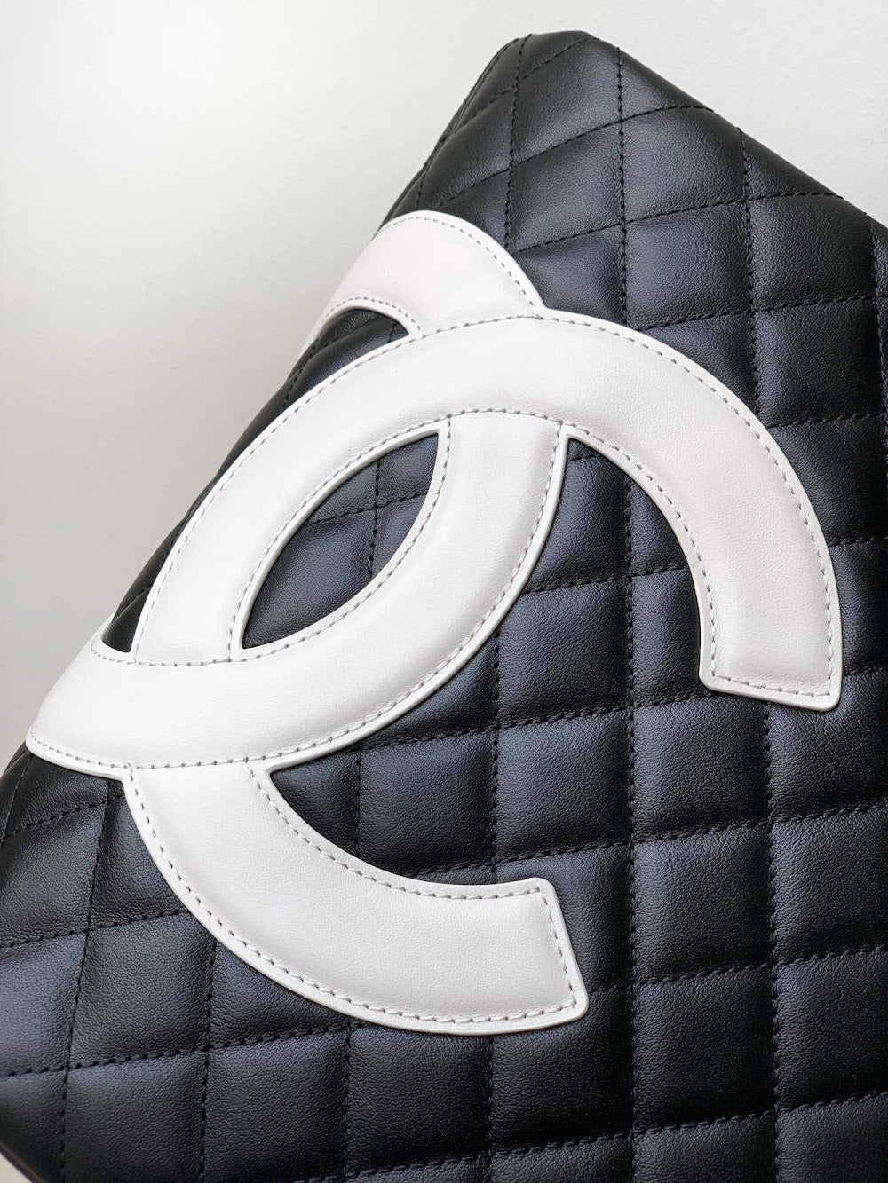 new-luxury-designer-bags-nm9589