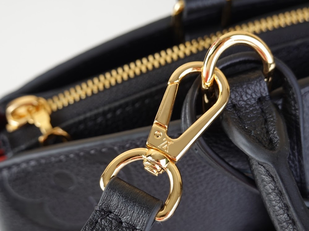 Anum Bags ln Luxury Bag --56584