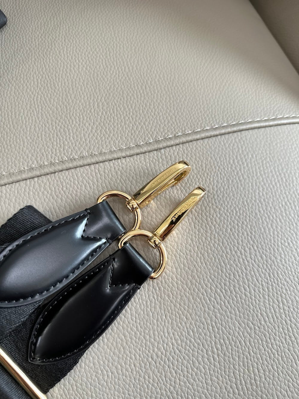 Ezyycart Bags Burberryn Luxury Bag --93021