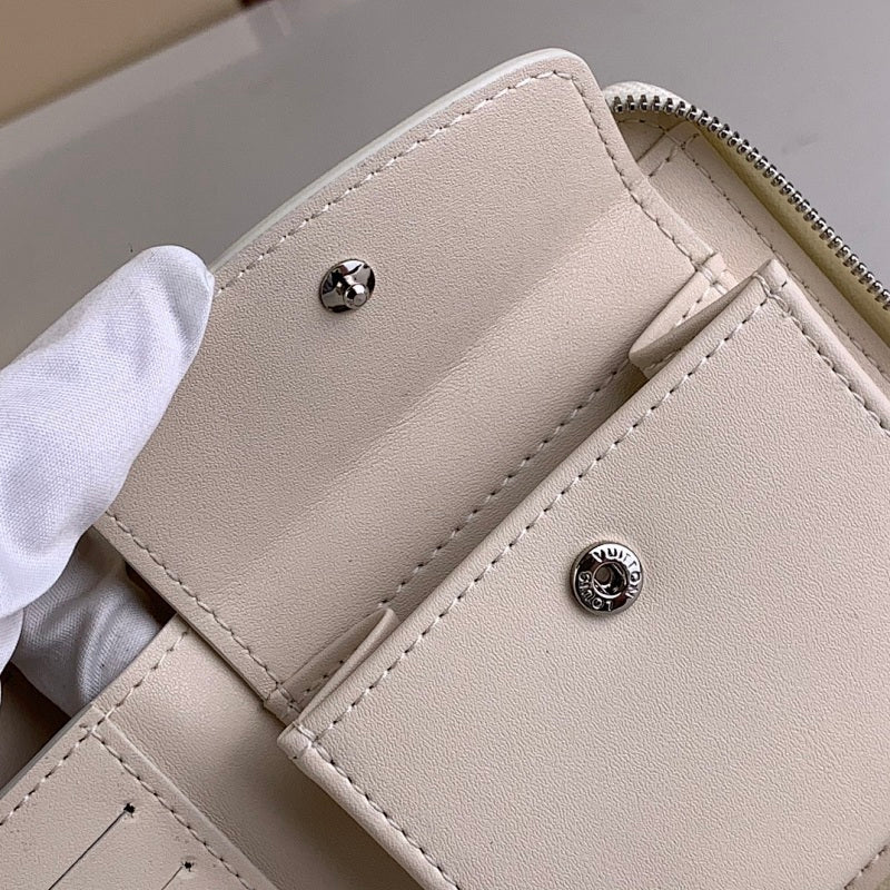 Anum Bags ln Luxury Bag --56855