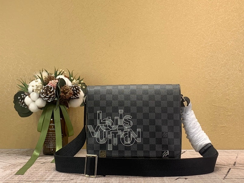 Anum Bags ln Luxury Bag --56125