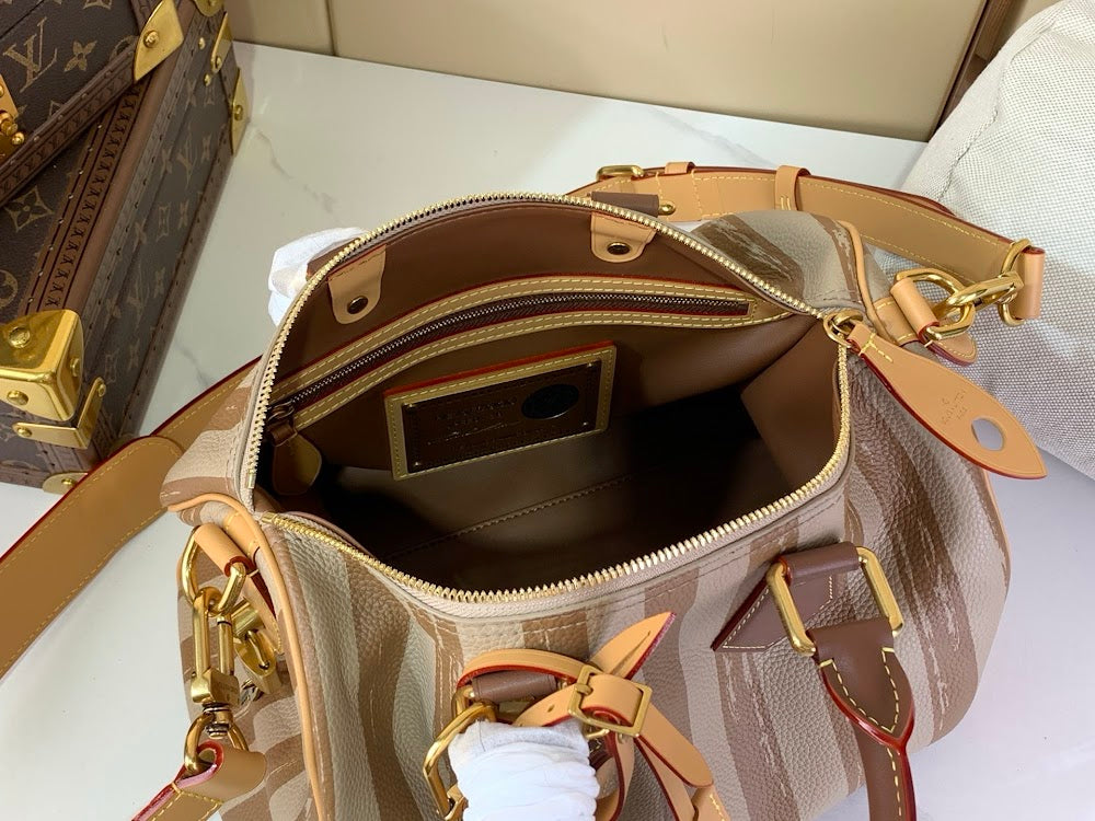 Anum Bags ln Luxury Bag --56903