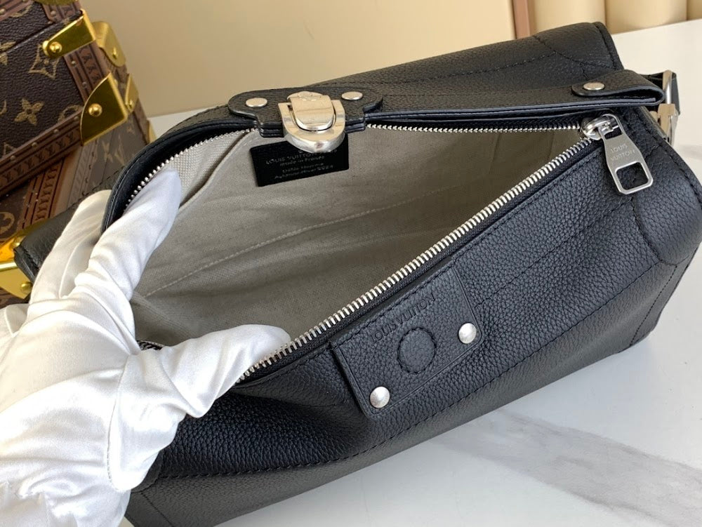 Anum Bags ln Luxury Bag --55993