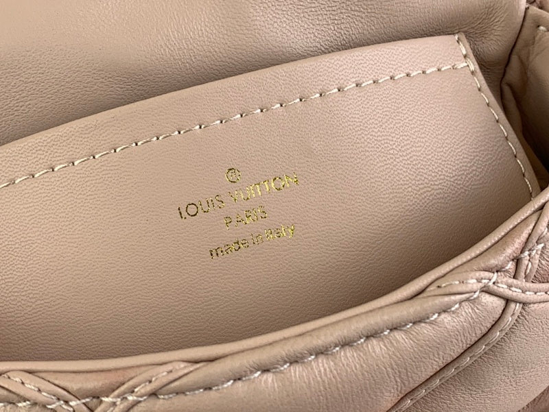 Anum Bags ln Luxury Bag --58403