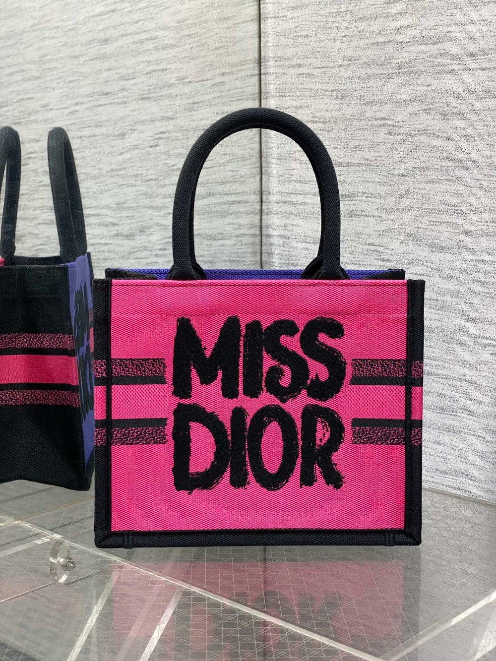 new-luxury-designer-bags-nm16106