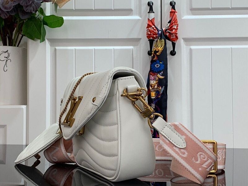 Anum Bags ln Luxury Bag --58449