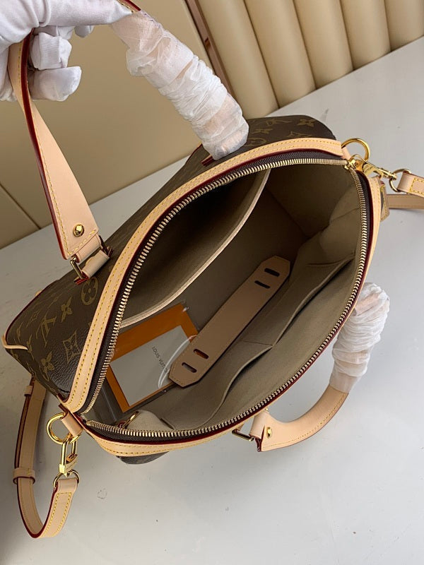 Anum Bags ln Luxury Bag --57644