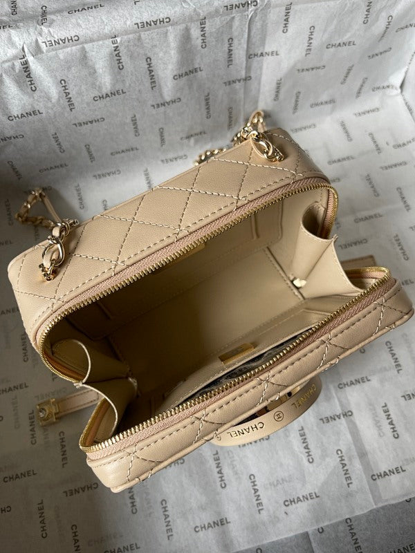 new-luxury-designer-bags-nm9348